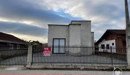 Casa para locação no Vila Nova