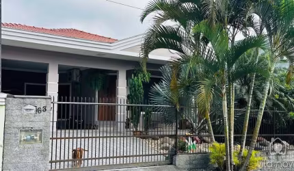 Casa  à venda no Vila Nova