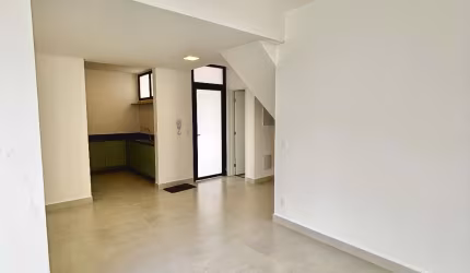 Casa em condomínio fechado