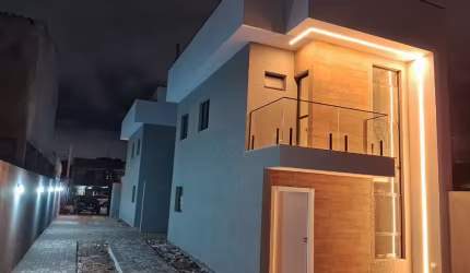 sobrado a venda,  3 quartos, Bairro Alto.