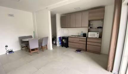 *Apartamento térreo semi Mobiliado a venda - Meia Praia - Navegantes - SC*