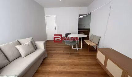 Apartamento com 2 quartos à venda na Rua João Pio Duarte Silva, 682, Córrego Grande, Florianópolis por R$ 810.000