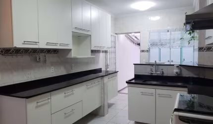 Sobrado 4 dormitorios 3 suites  para venda  em Sorocaba no bairro Jardim Vila Inglesa