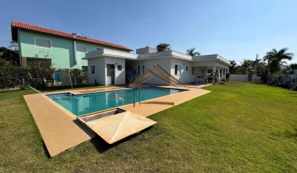 Casa em Condomínio para Venda em Porangaba, Condomínio Fazenda Victória, 4 dormitórios, 1 suíte, 3 banheiros, 6 vagas