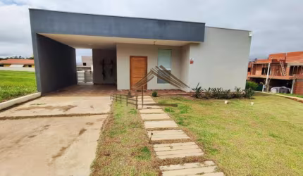 Casa em Condomínio para Venda em Porangaba, Ninho Verde 1, 3 dormitórios, 1 suíte, 3 banheiros, 6 vagas