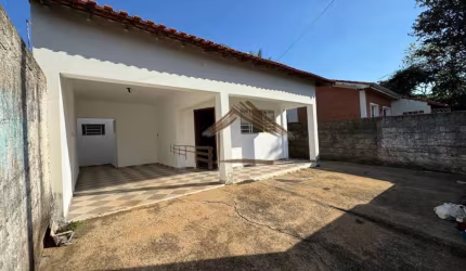 Casa para Venda em Porangaba, centro, 2 dormitórios, 1 suíte, 2 banheiros, 2 vagas
