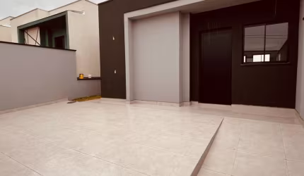 Casa com 2 quartos à venda no Parque das Bandeiras, Indaiatuba , 50 m2 por R$ 440.000