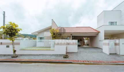 Casa  Residencial