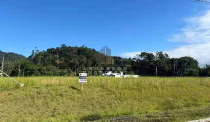 Terreno à venda na Rua Ângelo Rubini, Barra do Rio Cerro, Jaraguá do Sul por R$ 350.000