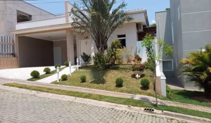 Casa à venda 3 Quartos, 3 Suites, 2 Vagas, 384M², Jardim Lorena, Valinhos - SP | Condomínio Fiorell