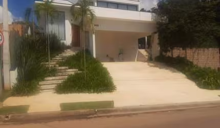 Casa à venda 3 Quartos, 3 Suites, 6 Vagas, 1580M², Abadia, Louveira - SP