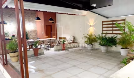 Vende-se casa no Jardim das Samambaias 3 dormitórios sendo 1 suítes Jundiaí - SP