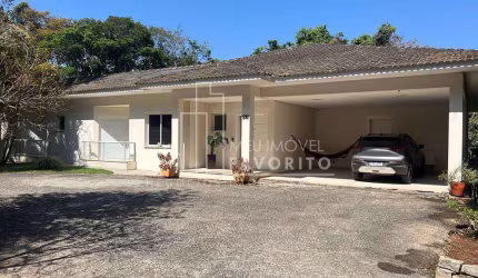 Vende-se Casa com 493m , 3 suítes no Condomínio Fazenda Campo Verde, Jundiaí-SP
