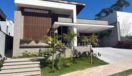Casa à Venda com 3 suítes térrea 350m  - Condomínio Reserva Marajoara