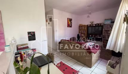 Casa à Venda com 2 quartos e edícula, Eloy Chaves, Jundiaí SP - R 600.000,00.