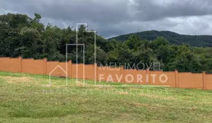 Terreno à Venda no Alphaville Jundiaí - 698m  -  Terreno Plano - R 1.190.000,00