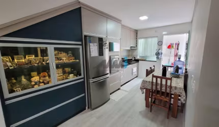 Apartamento com 2 quartos à venda na Vereador Adelson Machado de Oliveira, 88, São Paulo, Navegantes por R$ 320.000