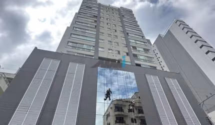 Apartamento com 3 quartos à venda na Rua 906, 244, Centro, Balneário Camboriú por R$ 2.300.000