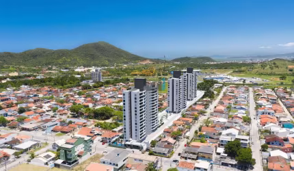 Apartamento com 3 quartos à venda na Avenida Eugênio Krause, 3650, Armação, Penha por R$ 800.000