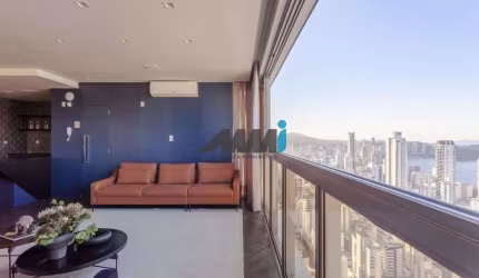 Apartamento com 4 quartos à venda na Rua 3450, 11, Centro, Balneário Camboriú por R$ 3.290.000
