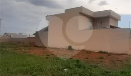 Terreno à venda em Loteamento Residencial Verona - GO