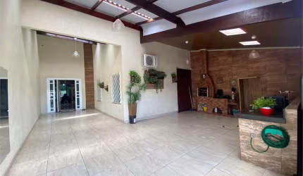 Casa com 3 quartos à venda em Jibran El Hadj - GO