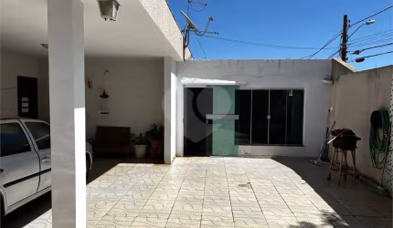 Casa com 4 quartos à venda em Anápolis City - GO