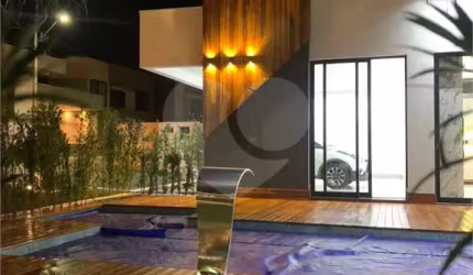 Casa com 4 quartos à venda em Condomínio Residencial Grand Trianon - GO