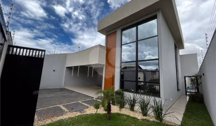 Casa com 3 quartos à venda em Anápolis City - GO