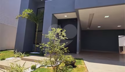 Casa com 3 quartos à venda em Anápolis City - GO