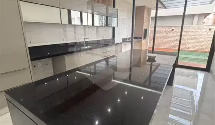 Casa com 3 quartos à venda em Condomínio Residencial Grand Trianon - GO