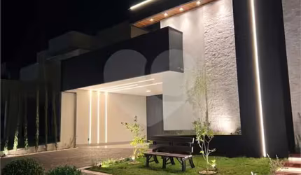 Casa com 3 quartos à venda em Condomínio Residencial Grand Trianon - GO