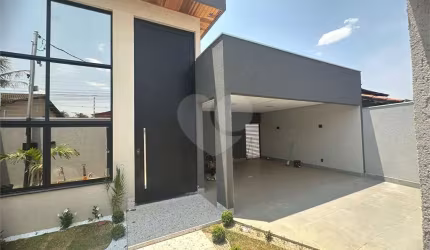 Casa com 3 quartos à venda em Parque Brasília 2ª Etapa - GO