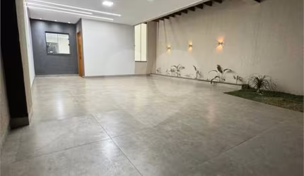 Casa com 3 quartos à venda em São João - GO