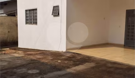 Casa com 3 quartos à venda em Residencial Morumbi - GO