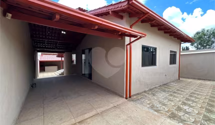 Casa com 3 quartos à venda em Parque Brasília 2ª Etapa - GO