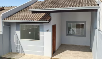 Casa com 2 quartos à venda no Parque Do Som!