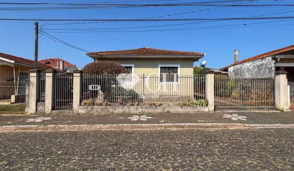 Casa com 3 quartos à Venda, Nova Rússia - Ponta Grossa