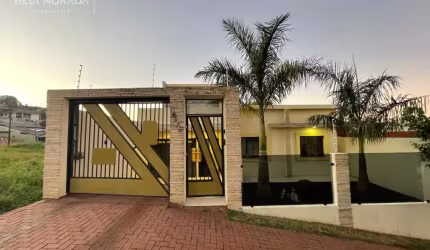 CASA  SEMI MOBILIADA PARA VENDA COM 180,00 M  CONSTRUÍDOS E 373,44 M  DE TERRENO