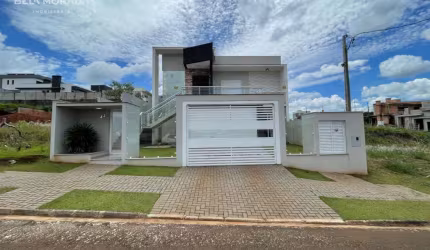 CASA A VENDA NO BAIRRO MENINO DEUS - PATO BRANCO - 01 SUÍTE   02 QUARTOS