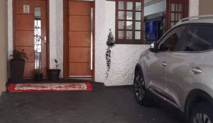 Casa com 3 dormitórios à venda, 150 m² por R$ 710.000,00 - Alto Ipiranga - Mogi das Cruzes/SP