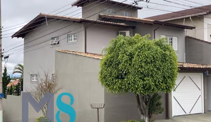 Sobrado com 3 dormitórios à venda, 300 m² por R$ 1.800.000,00 - Vila Oliveira - Mogi das Cruzes/SP