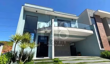 Sobrado com 3 dormitórios à venda, 240 m² por R$ 1.780.000 - Vila Oliveira - Mogi das Cruzes/SP