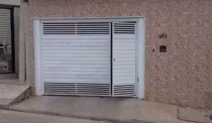 Linda casa á venda no bairro Vila São Paulo