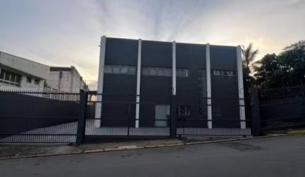 Galpão à venda, 790 m² por R$ 2.999.999 - Parque São Pedro - Itaquaquecetuba/SP
