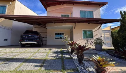 Linda Casa à venda no Cond. Saint Tropez Village, 390 m² por R$ 2.990.000 - Adrianópolis - Manaus/AM