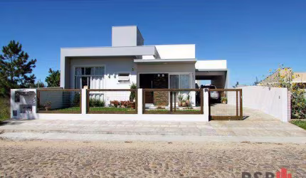 Casa com 2 dormitórios à venda, 108 m² por R$ 620.000,00 - Bellatorres - Passo de Torres/SC