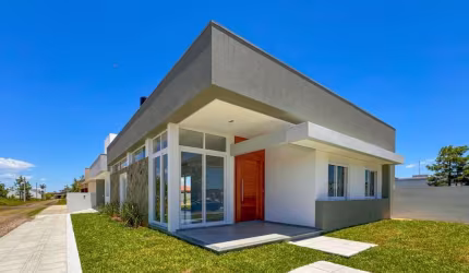 Casa com 3 dormitórios à venda, 145 m² por R$ 870.000,00 - Bellatorres - Passo de Torres/SC