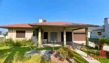 Casa com 3 dormitórios à venda, 202 m² por R$ 850.000,00 - Bellatorres - Passo de Torres/SC