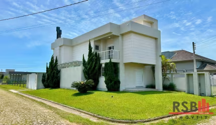 Casa com 3 dormitórios à venda, 250 m² por R$ 1.220.000,00 - Bellatorres - Passo de Torres/SC